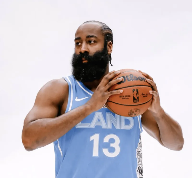 乐鱼官网-Ramona：哈登反复跟我强调，他真的很想赢得一枚总冠军